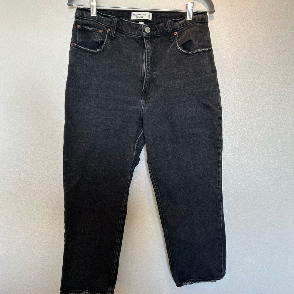 Abercrombie curve love 90’s ankle straight jeans